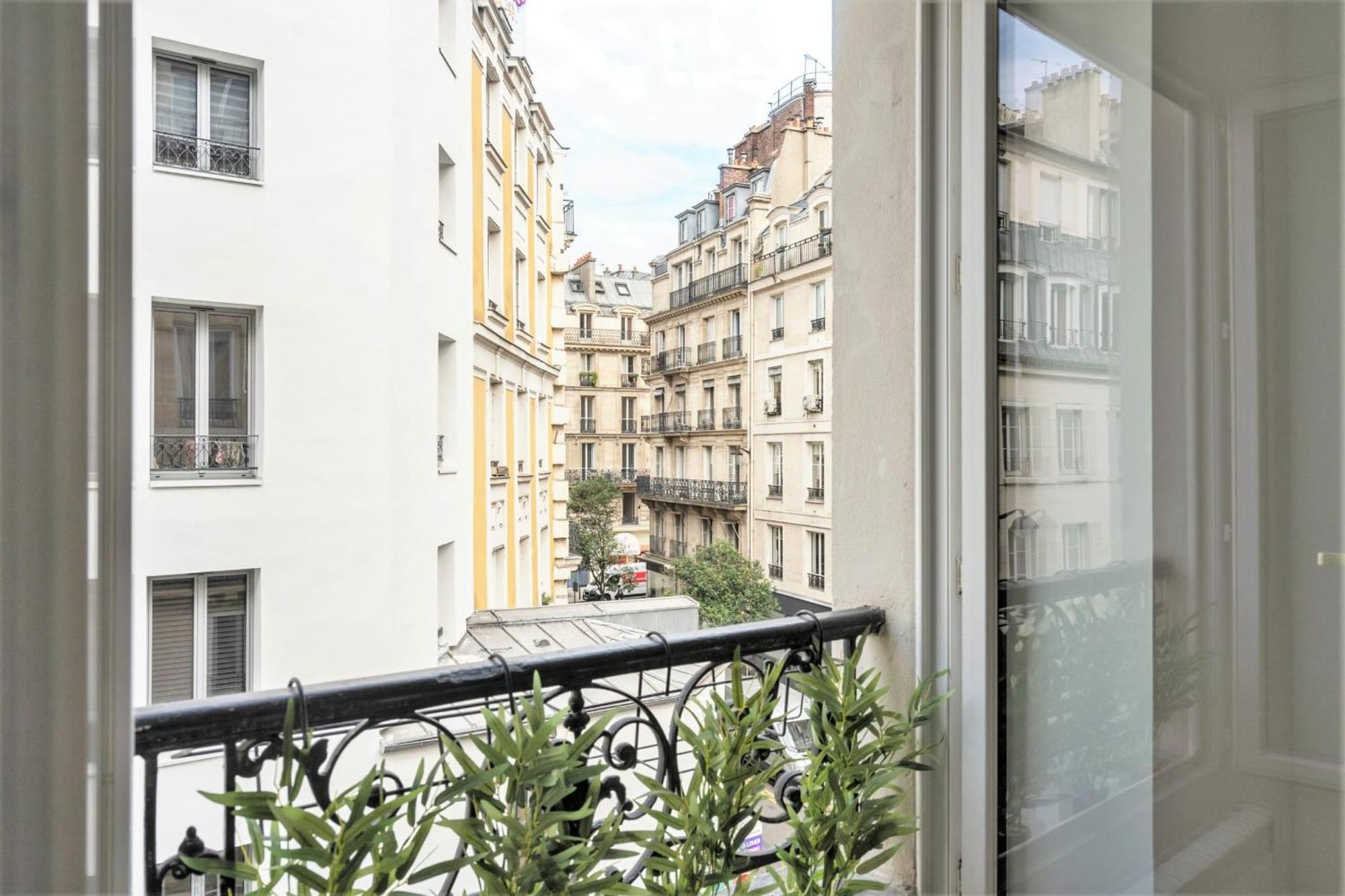 Bright Studio Near The Marais Parijs